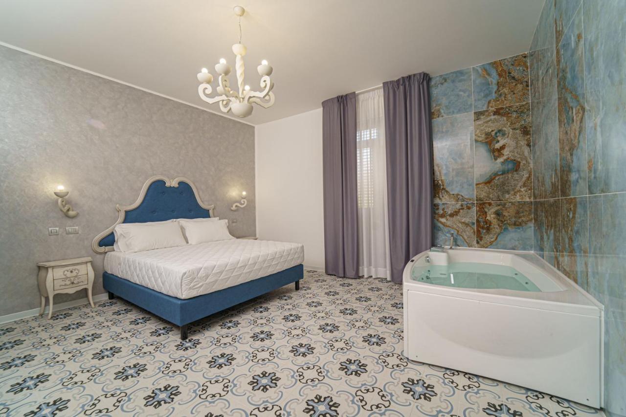 Plaza Boutique Hotel - Тропеа Екстериор снимка